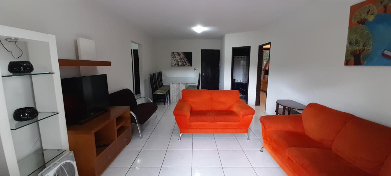 Apartamento Espacoso Com Estacionamento Incluido Φοζ ντο Ιγκουασού Εξωτερικό φωτογραφία